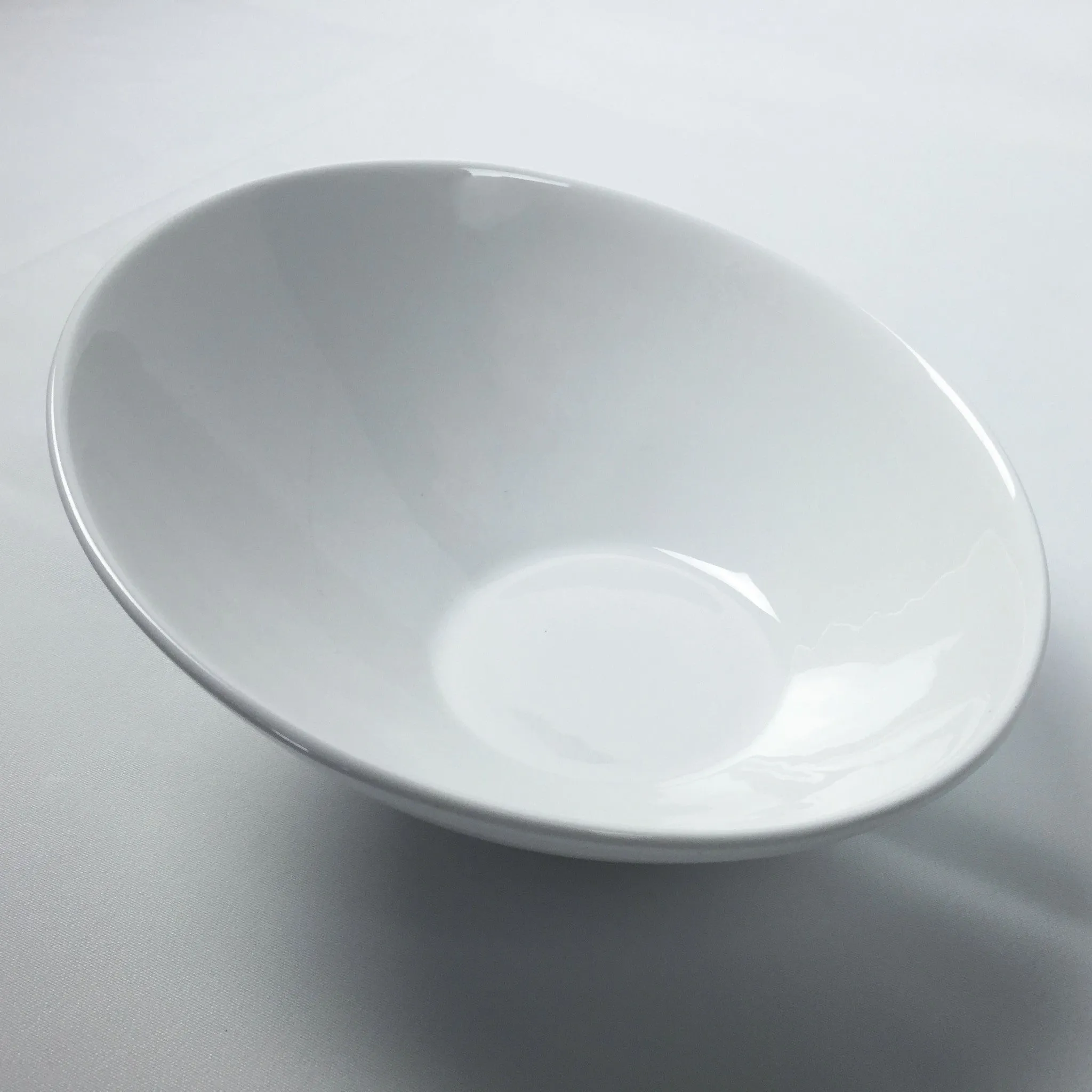 Bowl- Slanted China Salad 22cm