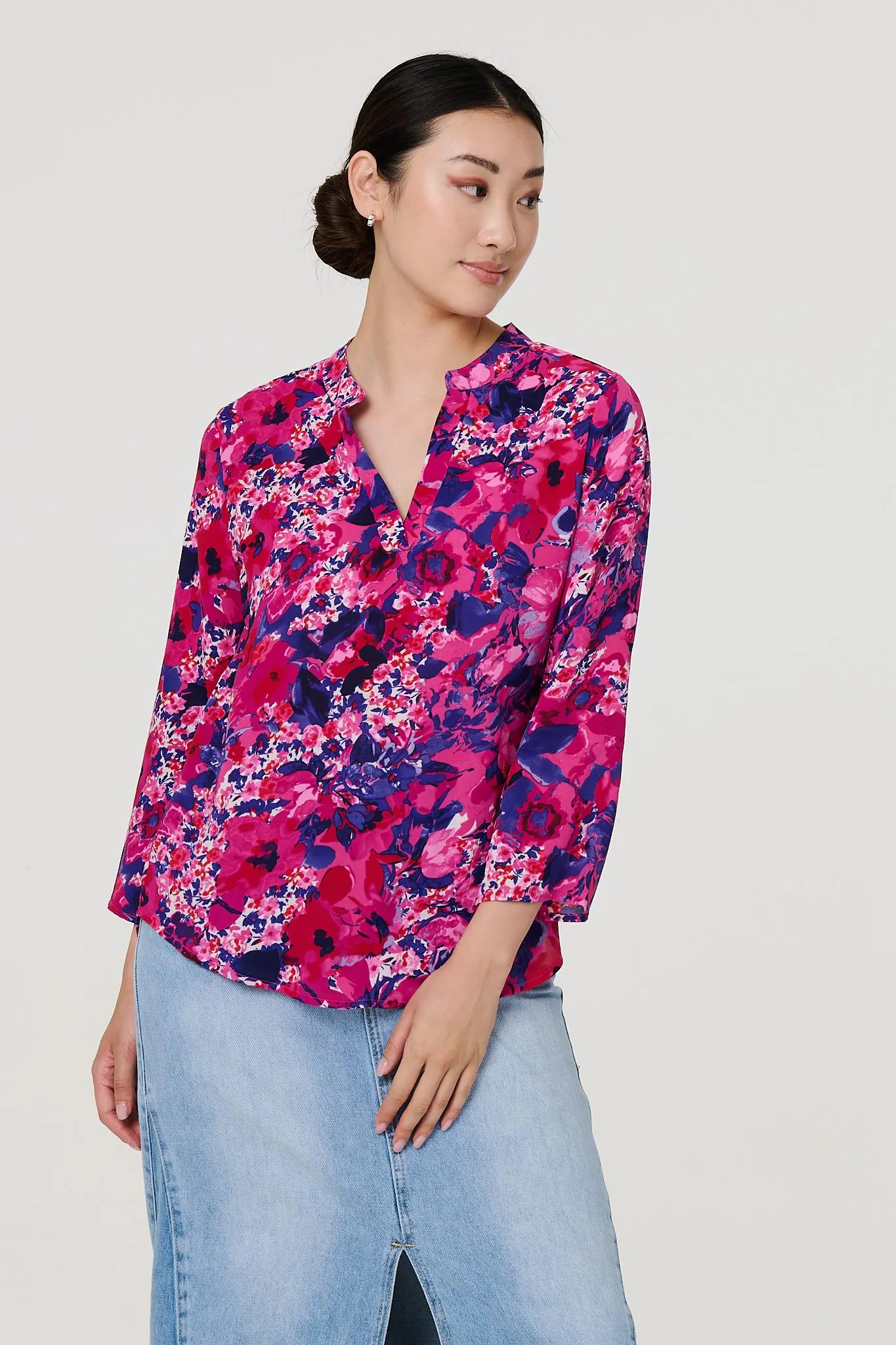 Floral 3/4 Sleeve Collarless Blouse