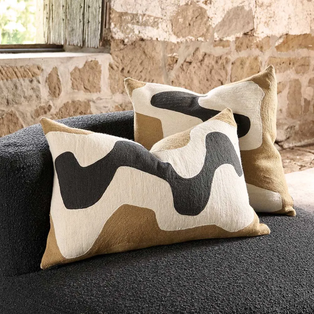 Fylix Wool/Linen Cushion - Camel