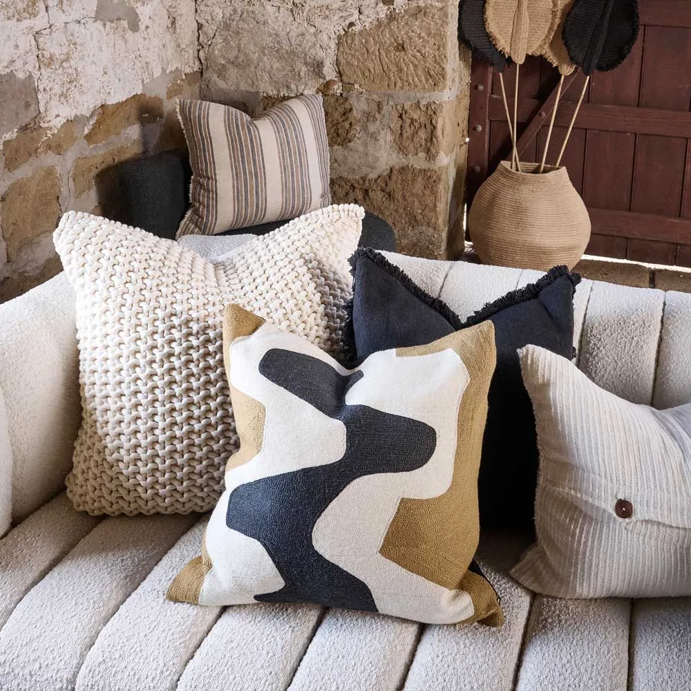 Fylix Wool/Linen Cushion - Camel