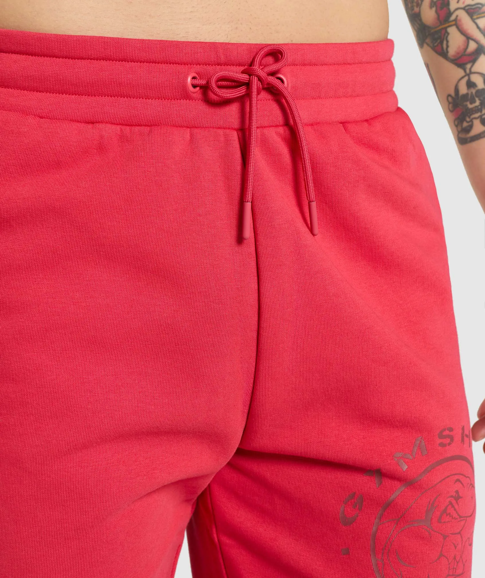 Gymshark Legacy Shorts - Red