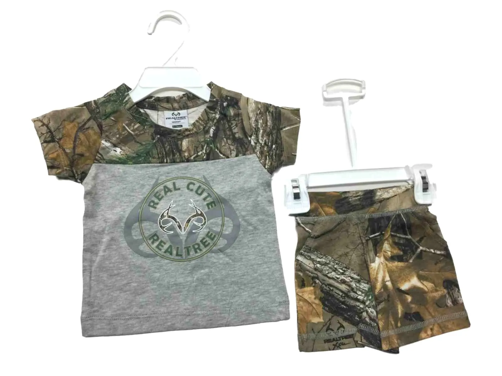 Realtree Camouflage Colosseum BABY INFANT Gray T-Shirt & Camo Shorts Outfit Set