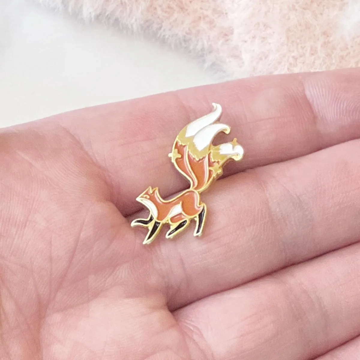 Three Tailed Pin Petite for Women Gift Red Fox Enamel Pin